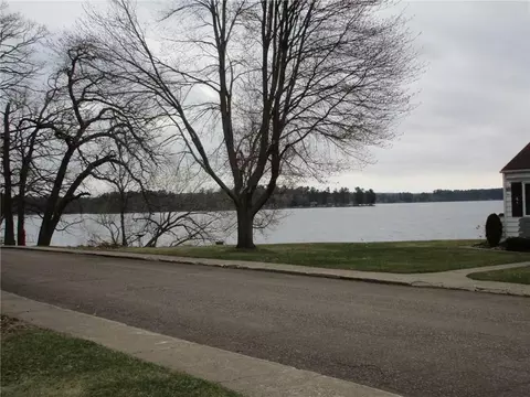 517 Mound St, Chetek, WI 54728 photo 10