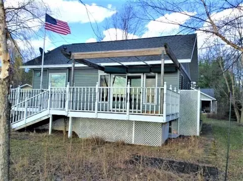 707 E Lake Dr, Shell Lake, WI 54871 photo 2