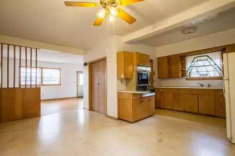 321 E 1st Ave, Stanley, WI 54768 photo 8