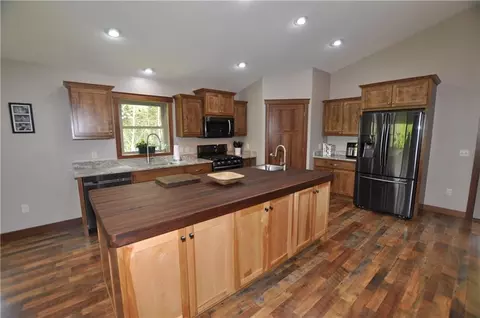 28813 89th Ave, Boyd, WI 54726 photo 4