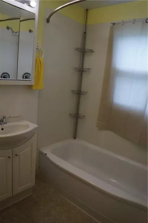 910 Front St, Chippewa Falls, WI 54729 photo 12