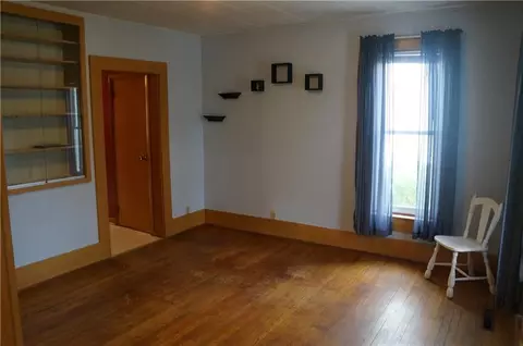 910 Front St, Chippewa Falls, WI 54729 photo 5