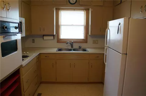 910 Front St, Chippewa Falls, WI 54729 photo 14