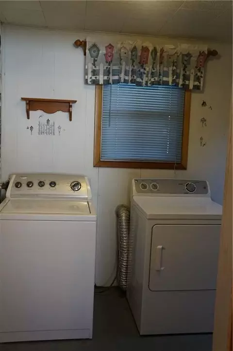 910 Front St, Chippewa Falls, WI 54729 photo 17