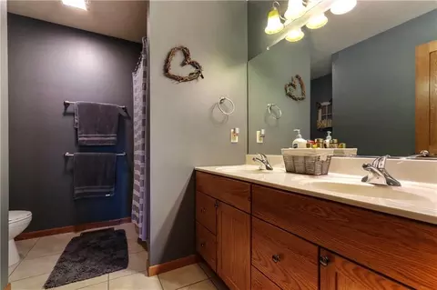 3673 Tamara Dr, Eau Claire, WI 54701 photo 13