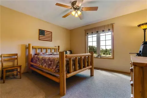 3673 Tamara Dr, Eau Claire, WI 54701 photo 18