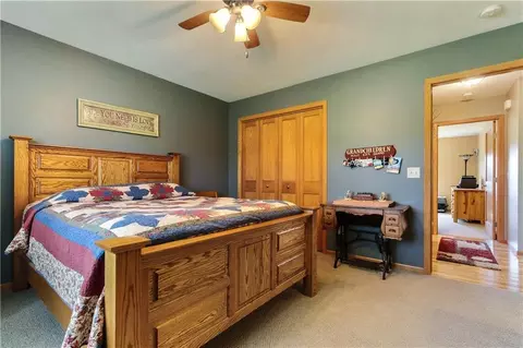 3673 Tamara Dr, Eau Claire, WI 54701 photo 16