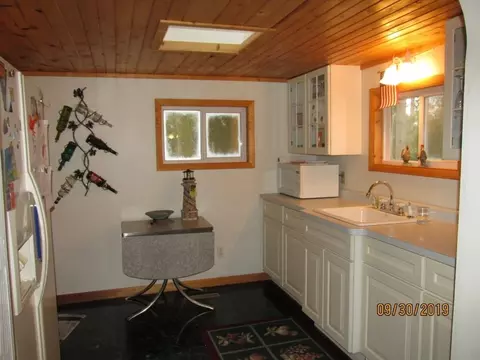 27490 268th St, Holcombe, WI 54745 photo 6