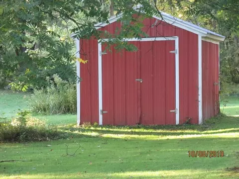 927 E St John St, Boyd, WI 54726 photo 3
