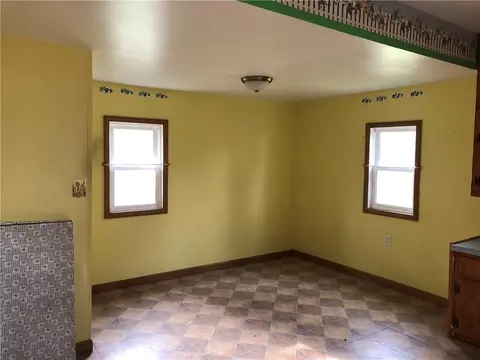522 E Spring St, Chippewa Falls, WI 54729 photo 10
