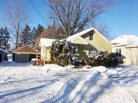 920 12th Ave, Baldwin, WI 54002 photo 2