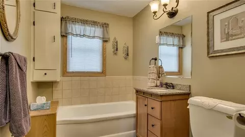 706 17th Ave, Bloomer, WI 54724 photo 9