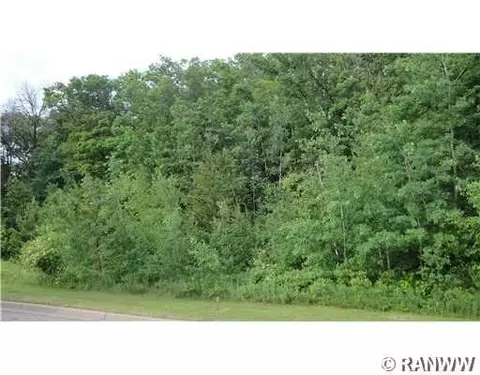 2935 Boston Dr, Eau Claire, WI 54703