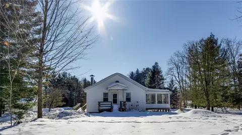 1013 Bridge St, Cornell, WI 54732 photo 1