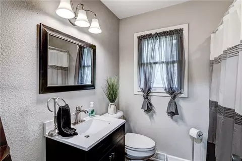 3718 Brian St, Eau Claire, WI 54701 photo 20