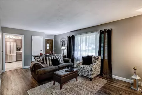 3718 Brian St, Eau Claire, WI 54701 photo 3