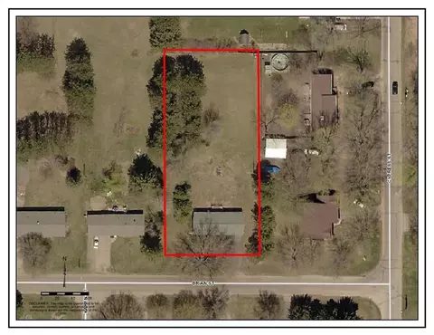 3718 Brian St, Eau Claire, WI 54701 photo 38