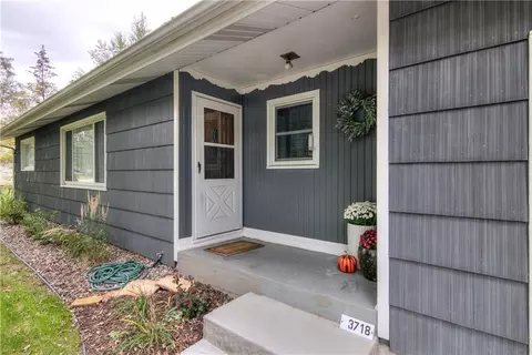 3718 Brian St, Eau Claire, WI 54701 photo 2