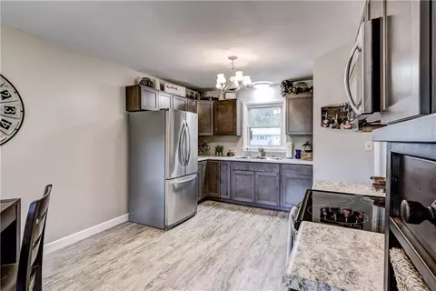 3718 Brian St, Eau Claire, WI 54701 photo 11