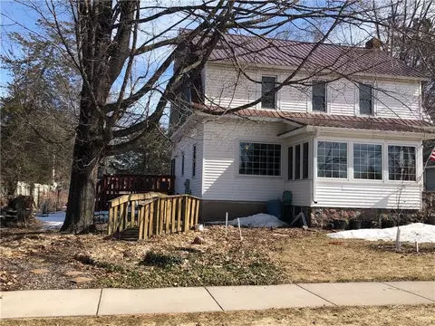 213 N 6th St, Cornell, WI 54732 photo 3