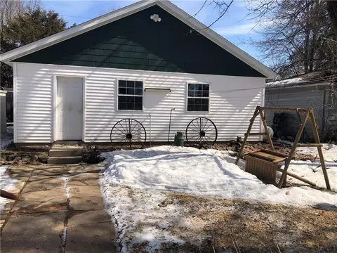 213 N 6th St, Cornell, WI 54732 photo 7