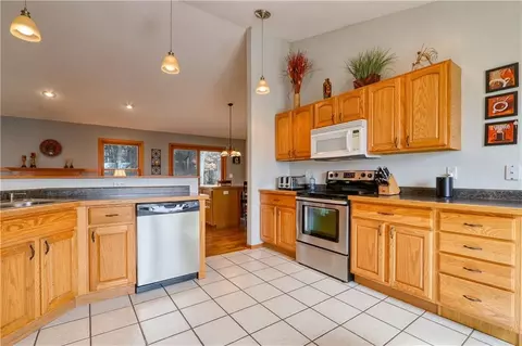 e4460 Interlachen Boulevard, Eleva, WI 54738 photo 12