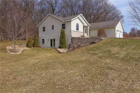 e4460 Interlachen Boulevard, Eleva, WI 54738 photo 2