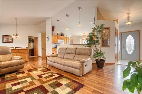 e4460 Interlachen Boulevard, Eleva, WI 54738 photo 8