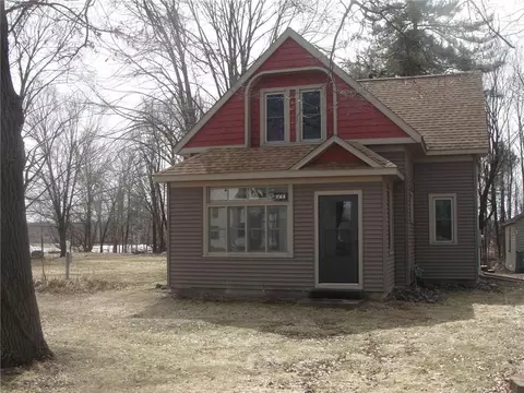 600 E Butternut Ave, Luck, WI 54853 photo 1
