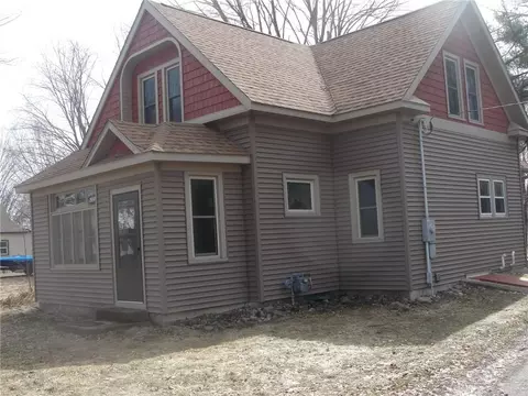 600 E Butternut Ave, Luck, WI 54853 photo 3