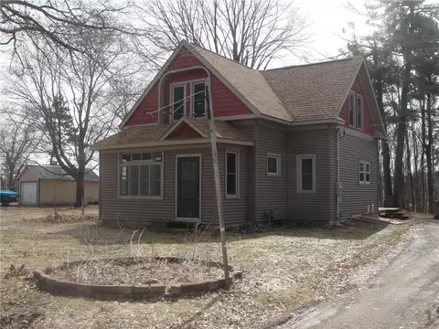600 E Butternut Ave, Luck, WI 54853 photo 2