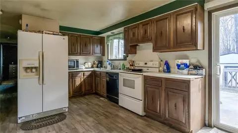 709 Fox Rd, Cornell, WI 54732 photo 2
