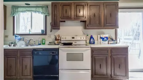 709 Fox Rd, Cornell, WI 54732 photo 3