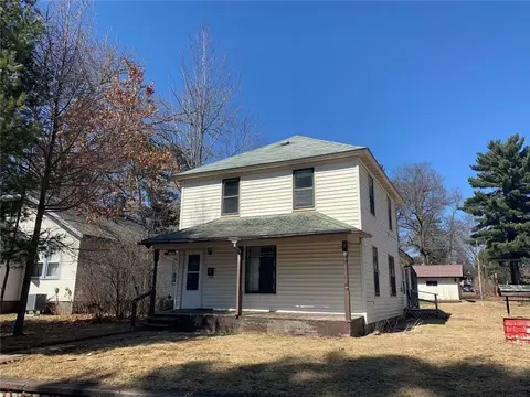 614 Smith St, Spooner, WI 54801 photo 1