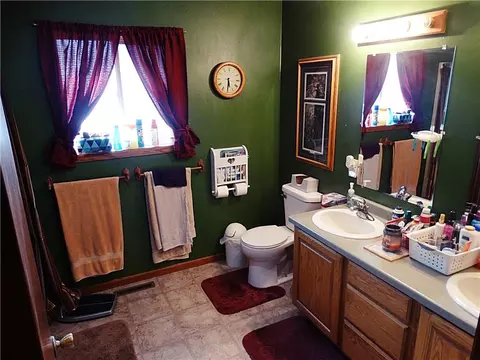324 Rudolph Rd, Cameron, WI 54822 photo 15