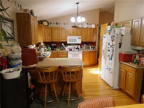 324 Rudolph Rd, Cameron, WI 54822 photo 9