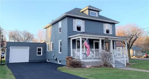 1503 11th Ave, Bloomer, WI 54724 photo 1