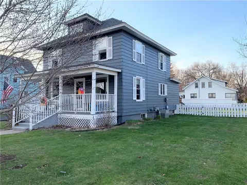 1503 11th Ave, Bloomer, WI 54724 photo 3