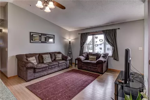 216 Third Ave, Chippewa Falls, WI 54729 photo 2