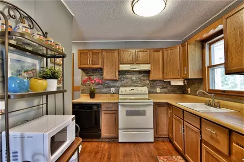 46820 Canterbury Trl, Cable, WI 54821 photo 10