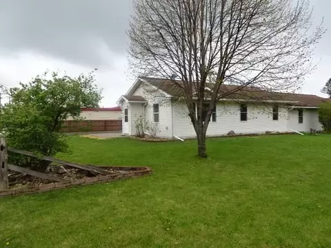 910 6th Ave, Baldwin, WI 54002 photo 2