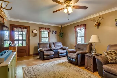 1708 Jackson St, Bloomer, WI 54724 photo 9