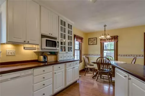 1708 Jackson St, Bloomer, WI 54724 photo 3