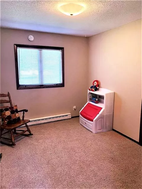 1606 E 3rd St, Superior, WI 54880 photo 4