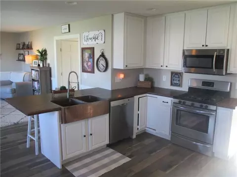 429 Durango Dr, Roberts, WI 54023 photo 8