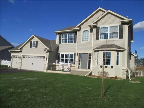 429 Durango Dr, Roberts, WI 54023 photo 2