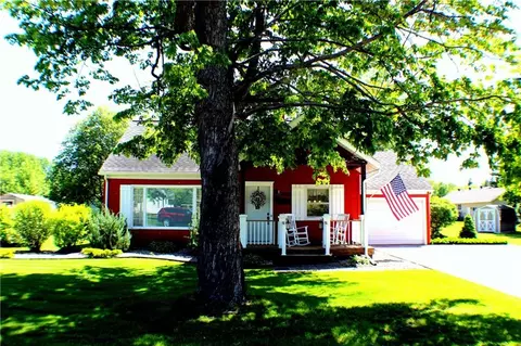 1018 5th St, Chetek, WI 54728 photo 1