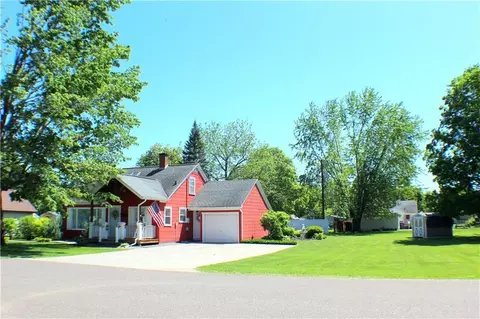1018 5th St, Chetek, WI 54728 photo 2