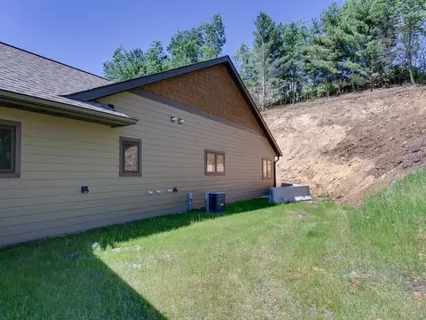 17649 100th St, Bloomer, WI 54724 photo 4