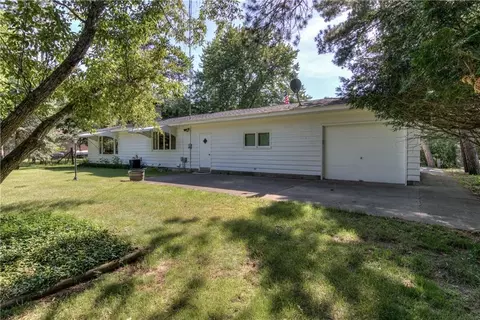 3925 Nimitz St, Eau Claire, WI 54701 photo 25